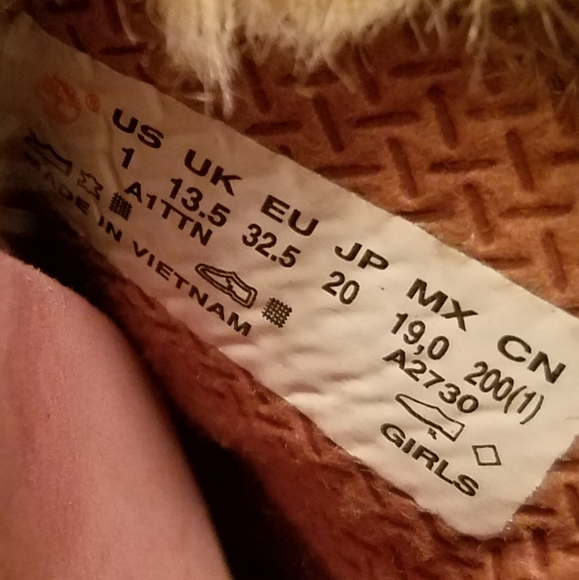 Waterproof Timberland boots - Picture 3 of 3